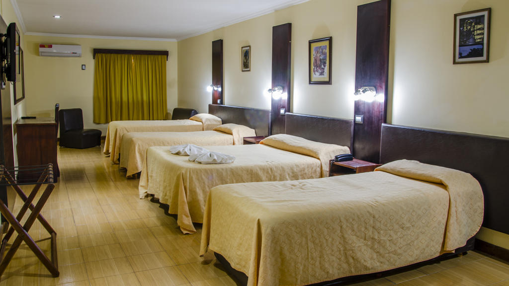 Carmen Hotel 3*